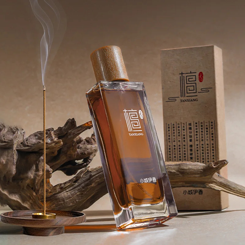 Eau de Toilette de Sándalo de  - Perfume In Fragrance reseña y precio
